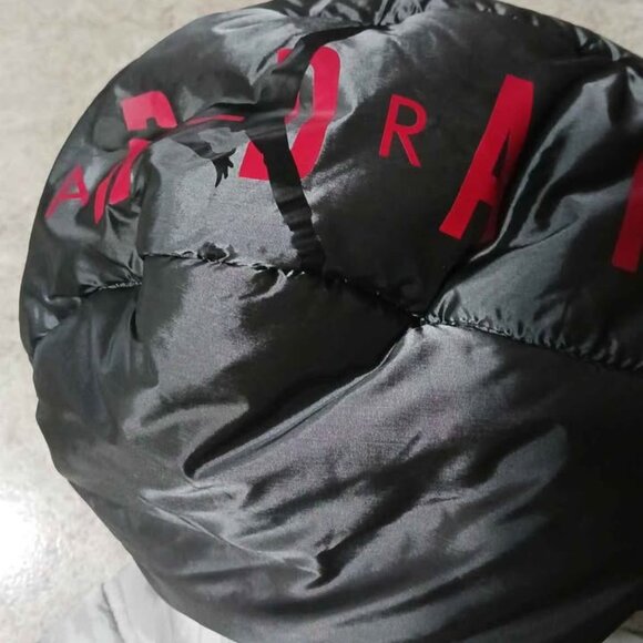 Boys Small Air Jordan winter coat - Picture 7 of 7